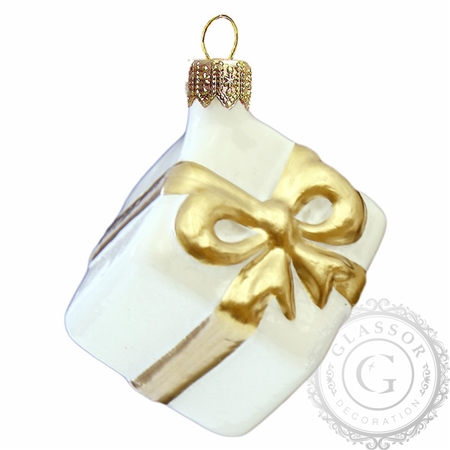 Geschenk mit goldenen Schleife