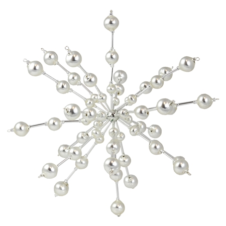 Silberner Stern aus geblasenen runden Perlen