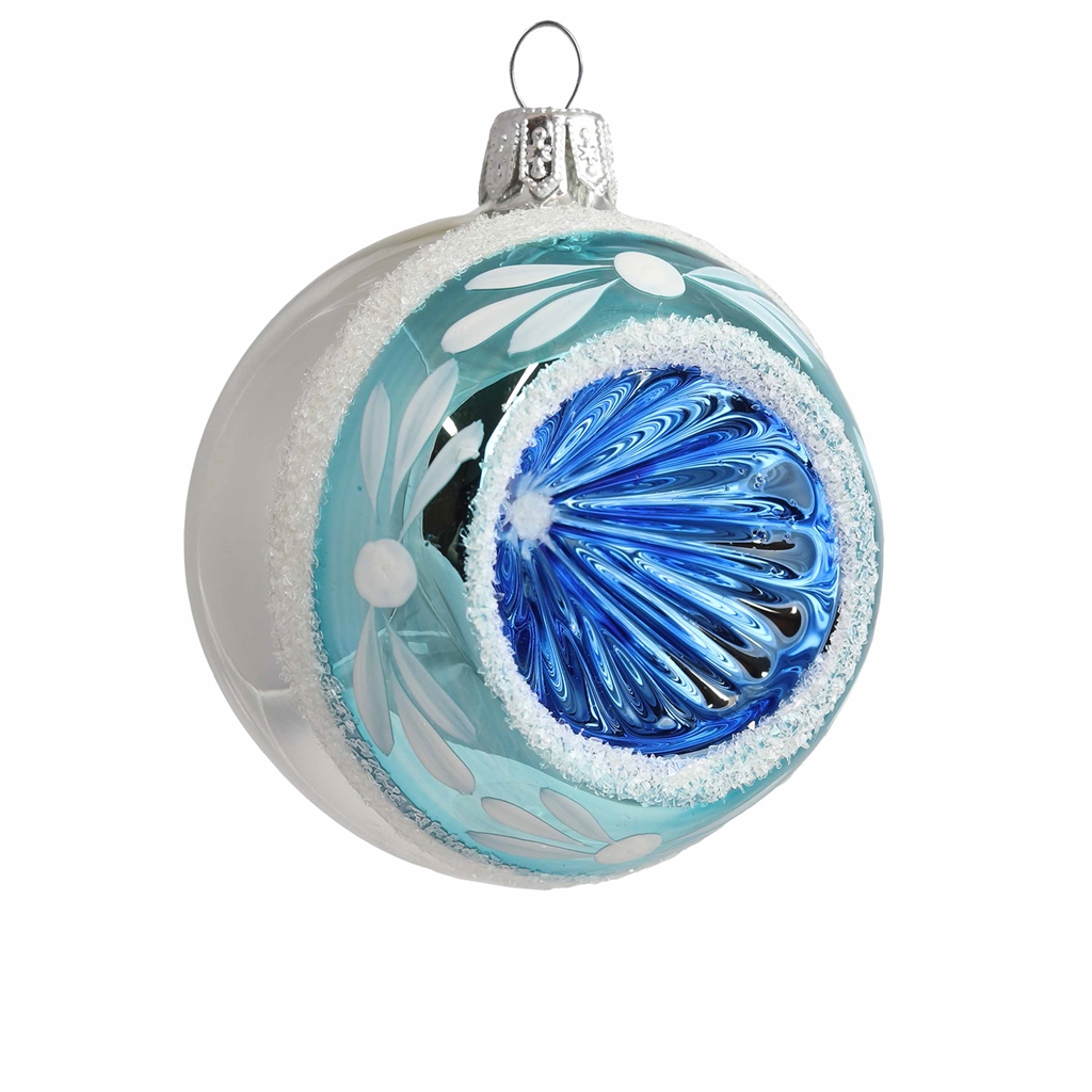 Glaskugel mit blauem Reflektor