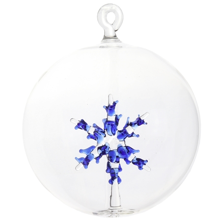 Transparente Glaskugel mit blauer Schneeflocke