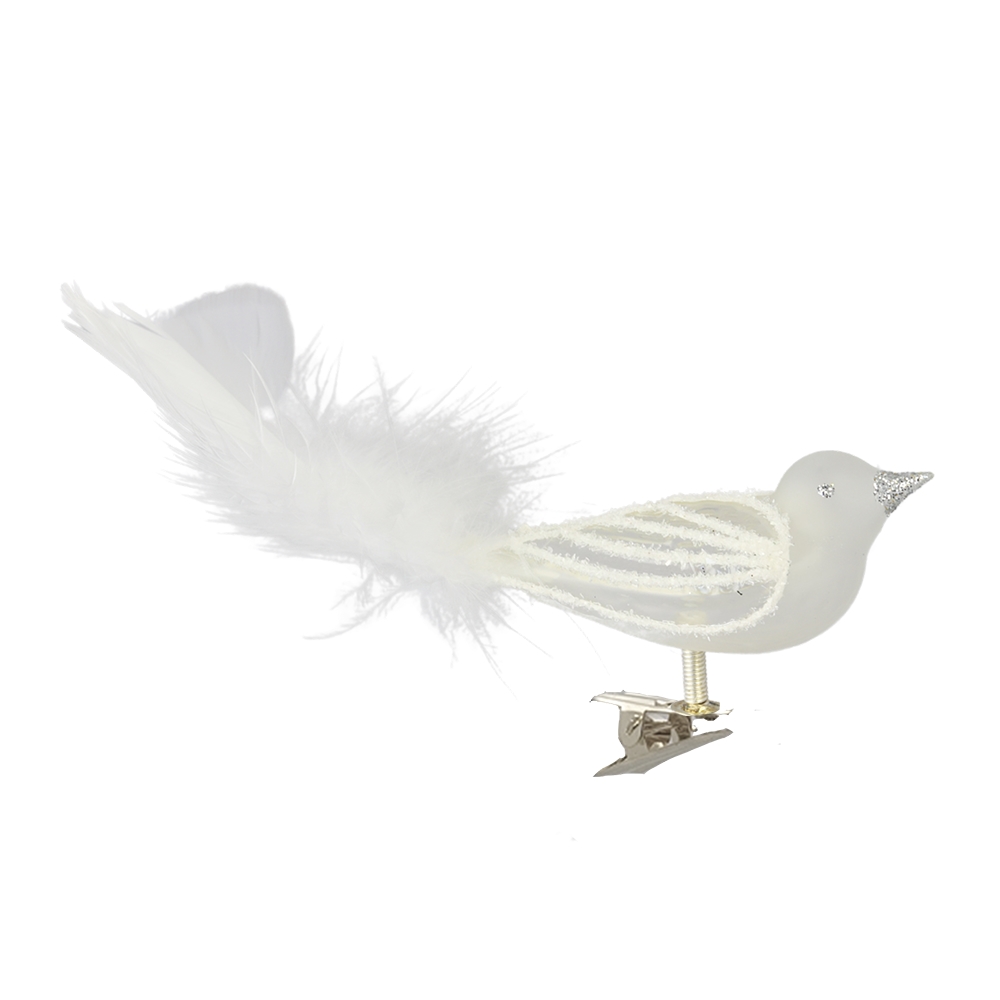 Weißer Vogel mit silbernem Schnabel