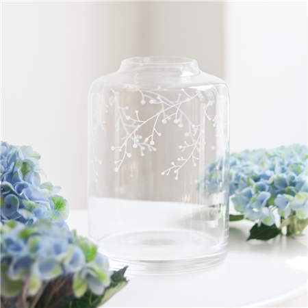 Klare Glasvase mit frostigem Dekor