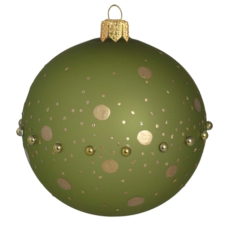 Glasornament in mattgrüner Farbe mit goldenen Perlen und Tupfendekor