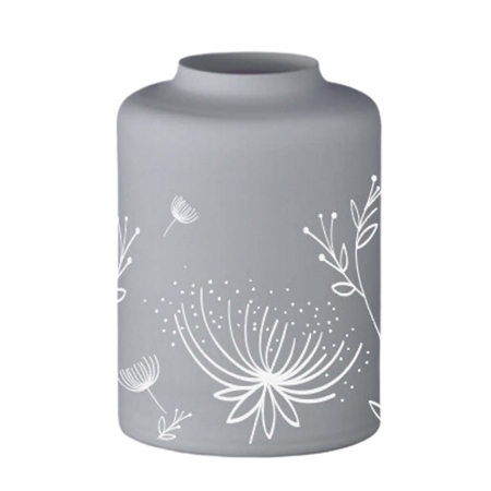 Graue Vase mit Blumendekoration