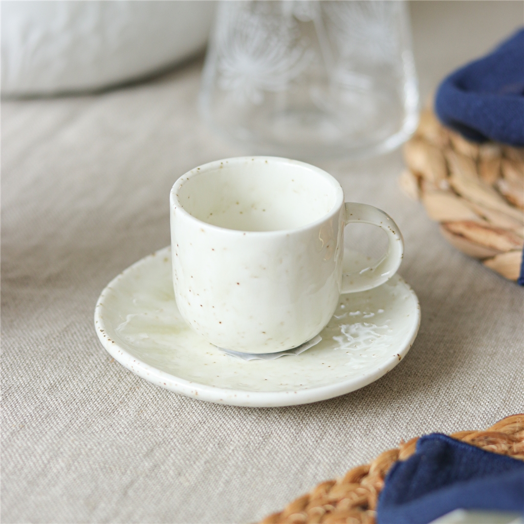 Strukturierte Mokkatasse mit feiner Glasur 90ml