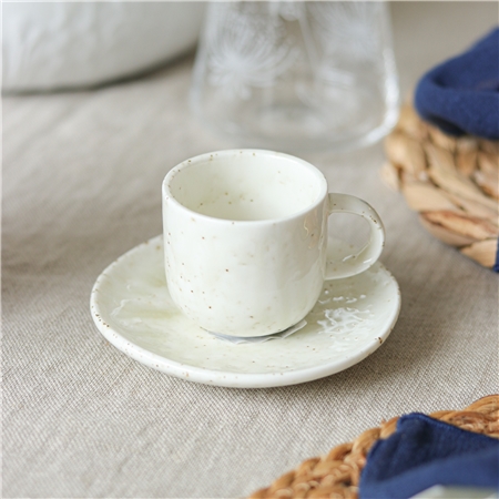 Strukturierte Mokkatasse mit feiner Glasur 90ml