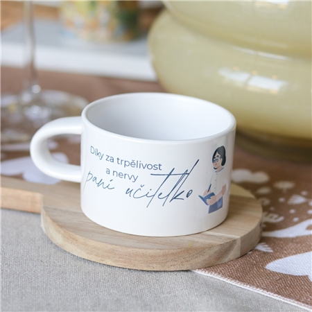 Weißer Becher 